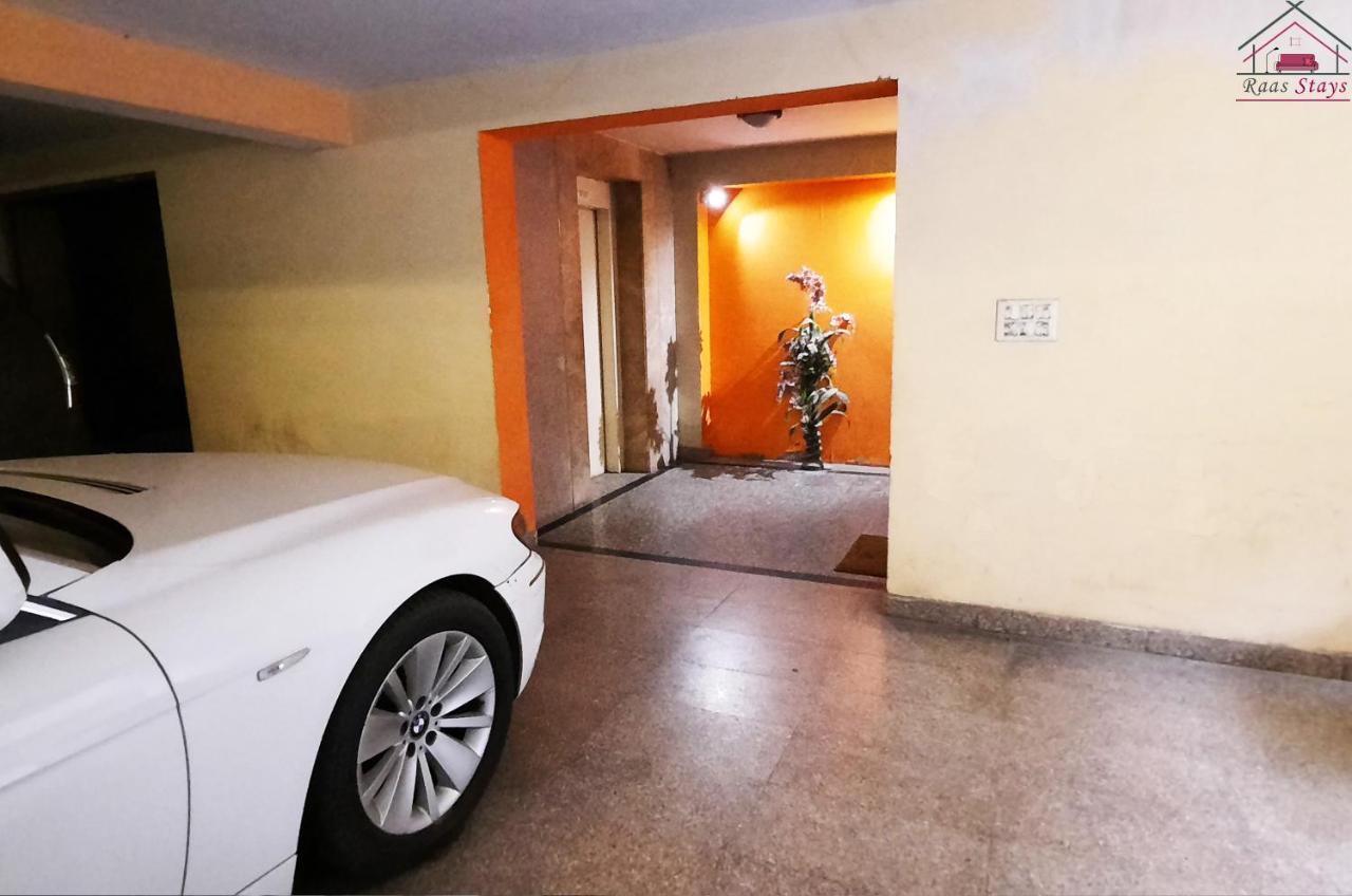 Apartment Spacious 1bhk Prime Location With 2 Restrooms 5