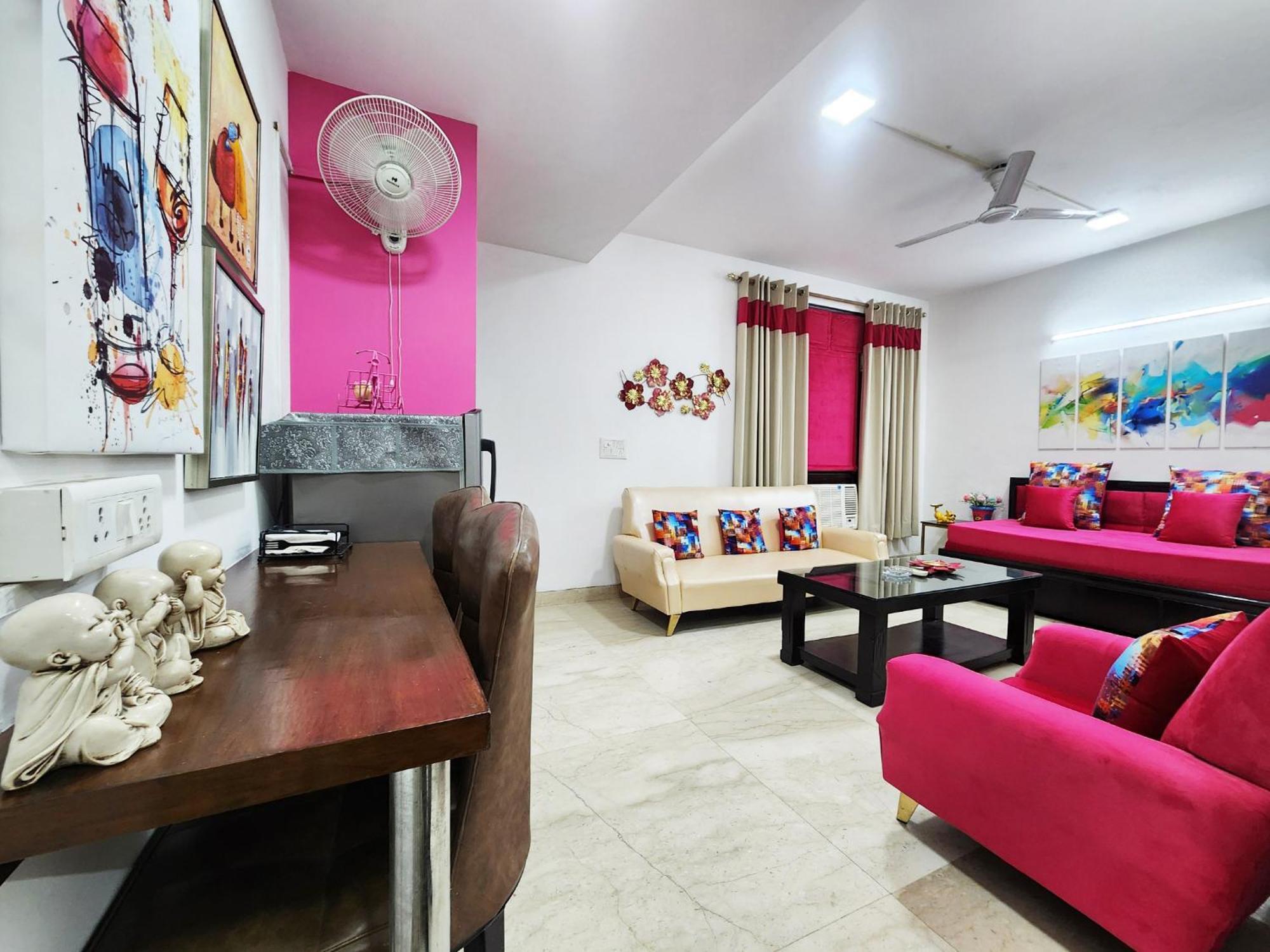 Spacious 1bhk Prime Location With 2 Restrooms 5 Apartment New Delhi