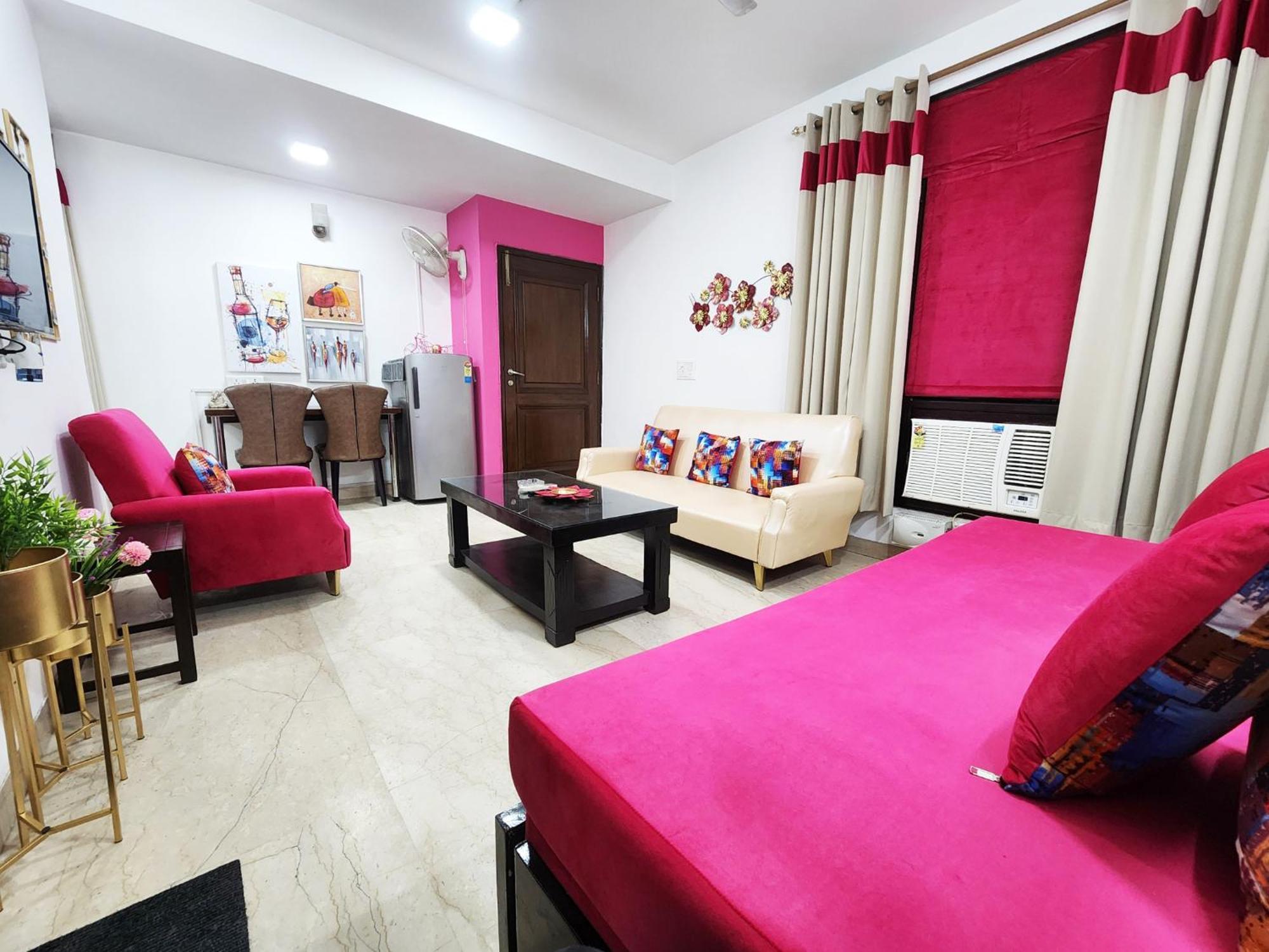Apartment Spacious 1bhk Prime Location With 2 Restrooms 5