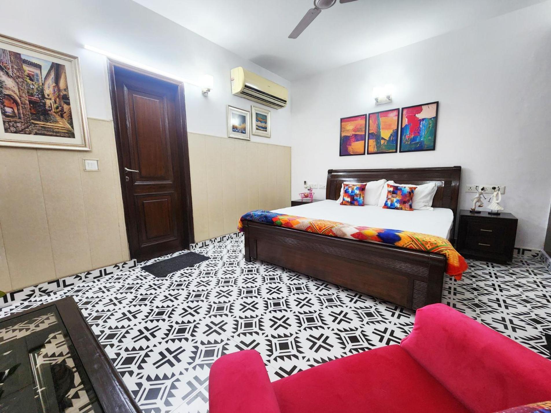Apartment Spacious 1bhk Prime Location With 2 Restrooms 5